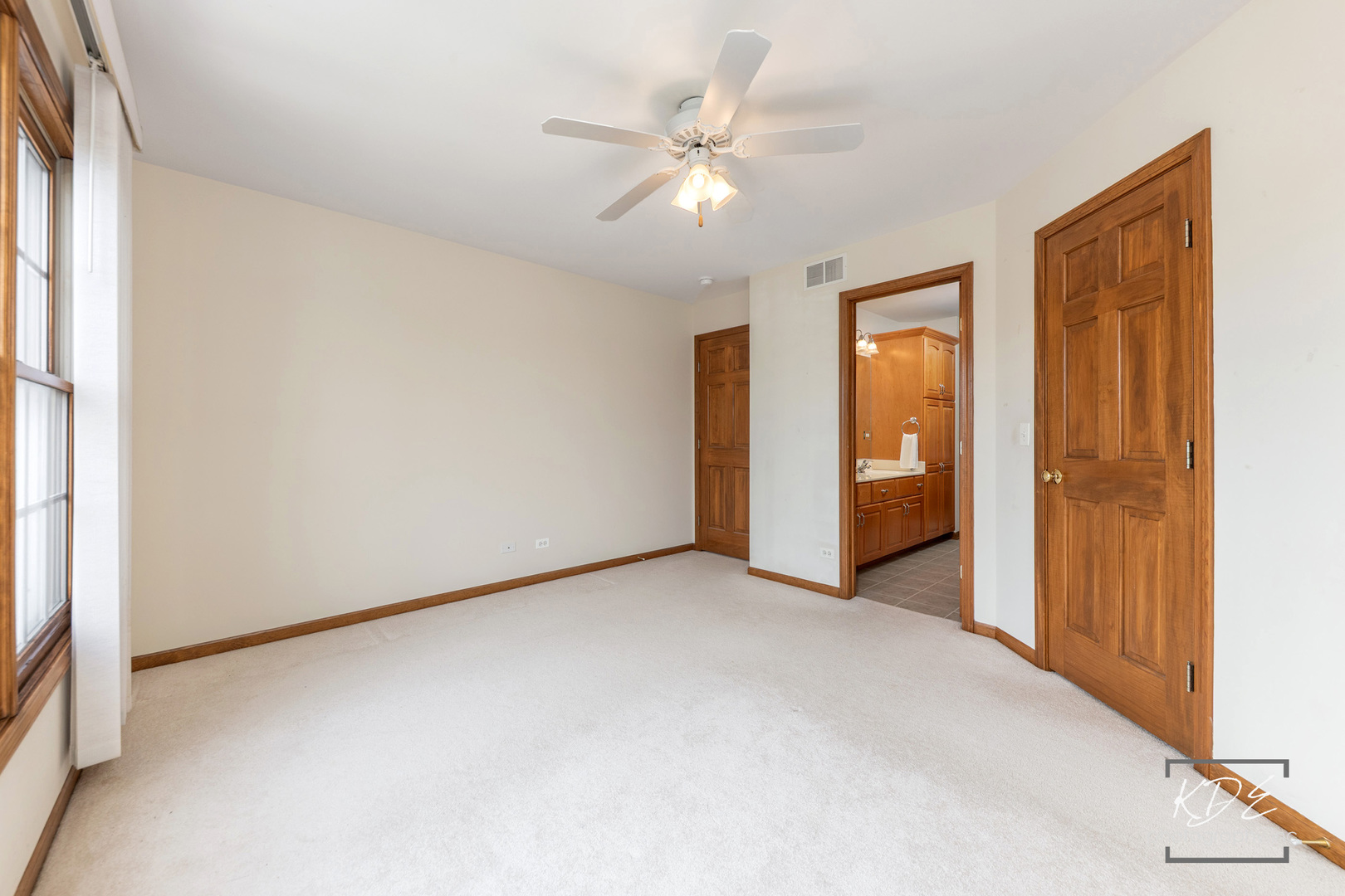 3307 Danlaur Court Naperville IL 60564