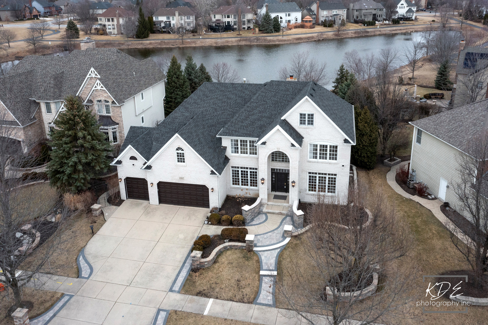 3307 Danlaur Court Naperville IL 60564