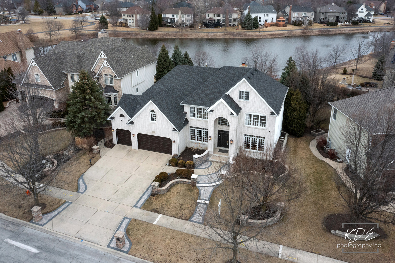 3307 Danlaur Court Naperville IL 60564