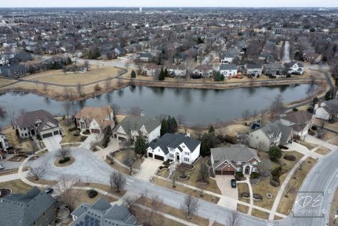 3307 Danlaur Court Naperville IL 60564