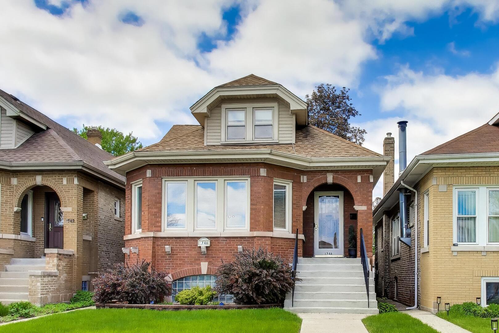 1746 North Nagle Avenue Chicago IL 60707