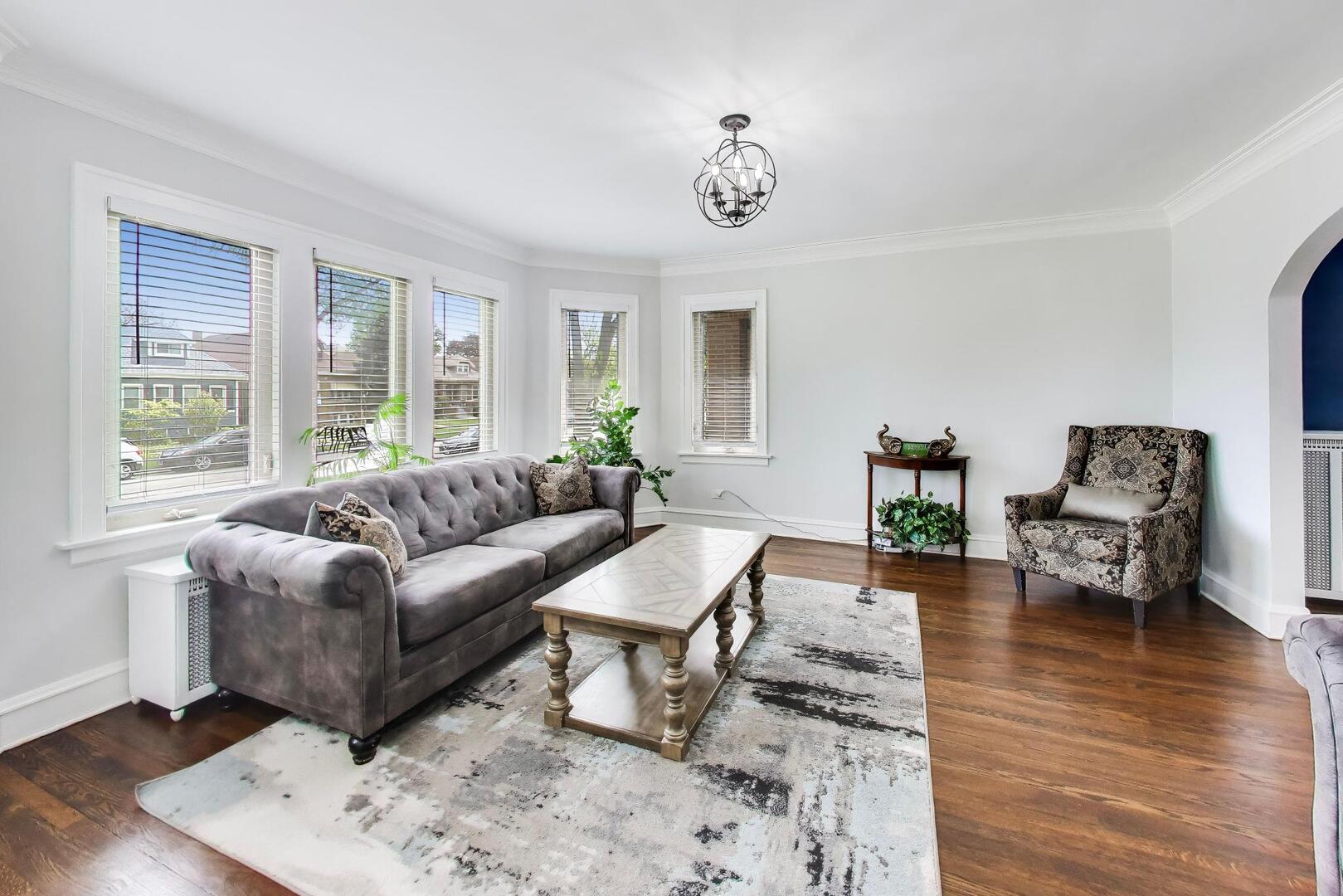 1746 North Nagle Avenue Chicago IL 60707