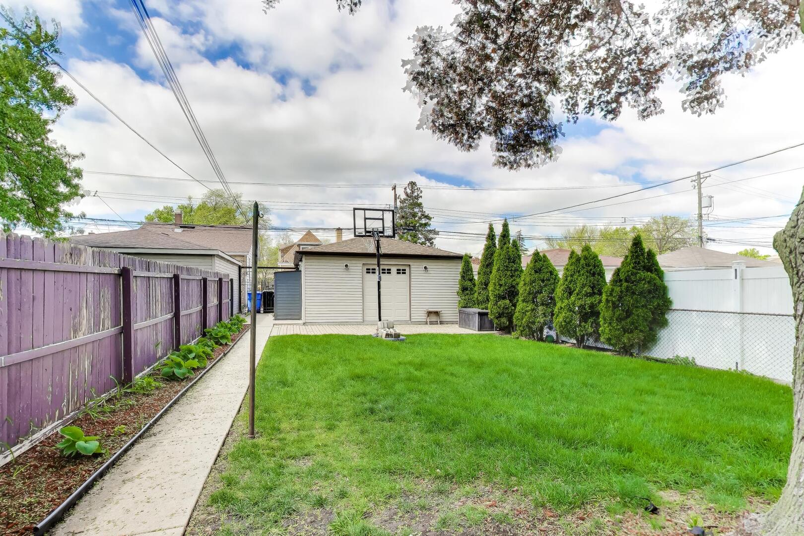 1746 North Nagle Avenue Chicago IL 60707