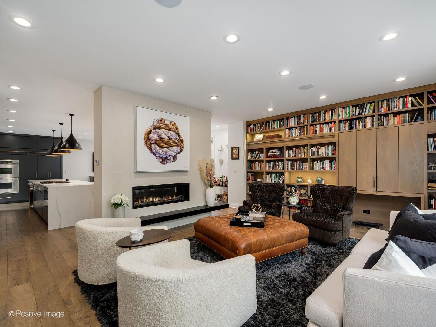 1635 North Larrabee Street Chicago IL 60614
