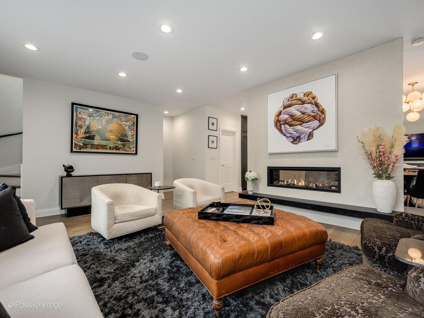1635 North Larrabee Street Chicago IL 60614