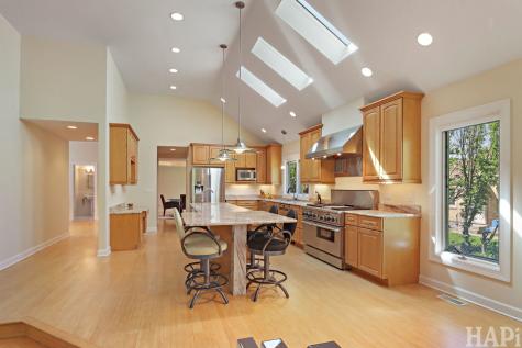 225 Spruce Road Northbrook IL 60062
