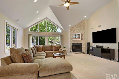 225 Spruce Road Northbrook IL 60062