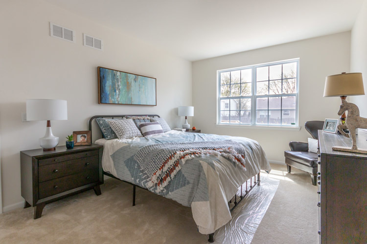 454 Ridge Lane Bolingbrook IL 60440