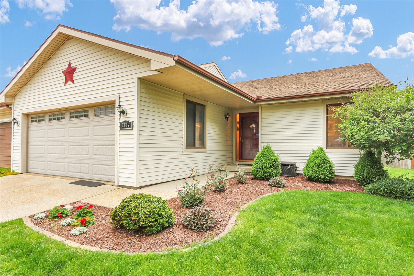 2602 Covington Drive Champaign IL 61822