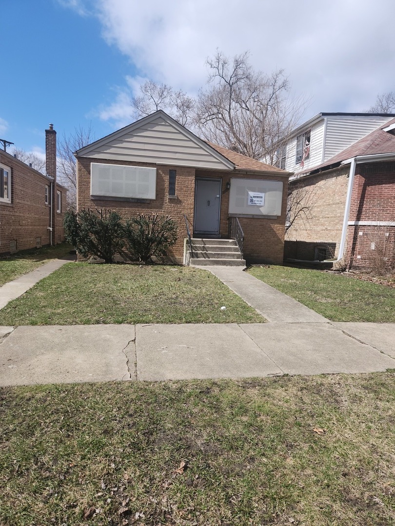 12412 South Stewart Avenue Chicago IL 60628