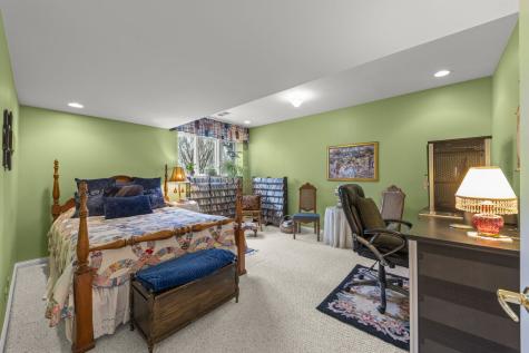 4N446 Mountain Ash Drive Wayne IL 60184