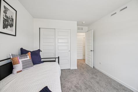 2401 Semillon Street Oswego IL 60543