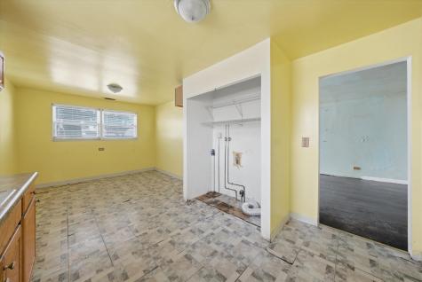 129 49TH Avenue Bellwood IL 60104