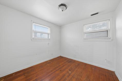 129 49TH Avenue Bellwood IL 60104