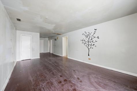 129 49TH Avenue Bellwood IL 60104