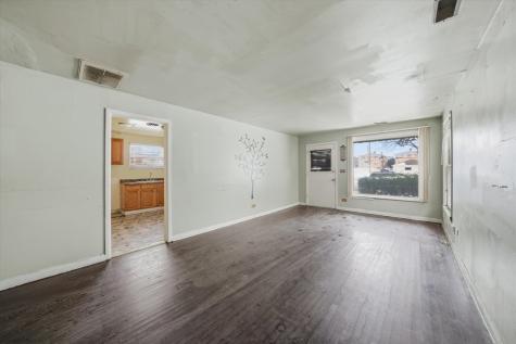 129 49TH Avenue Bellwood IL 60104