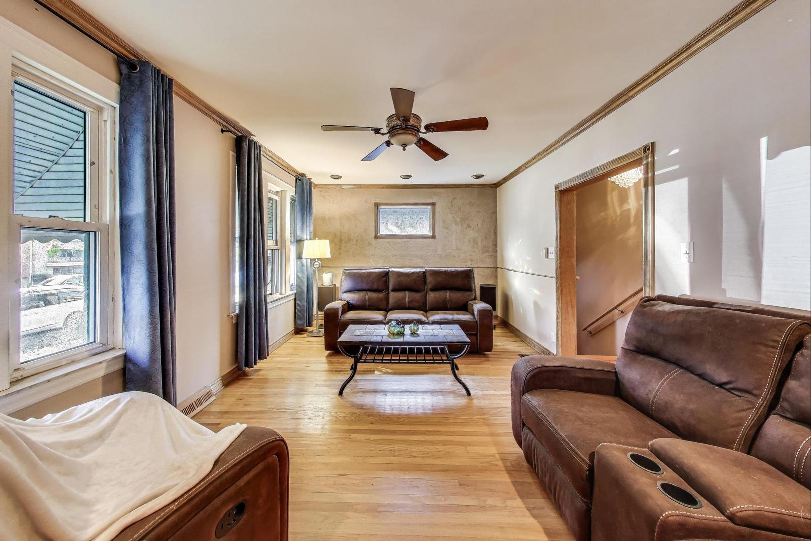 8346 South Aberdeen Street Chicago IL 60620