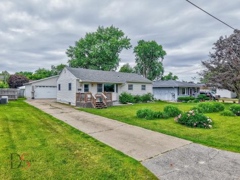 517 5TH Avenue Ottawa IL 61350
