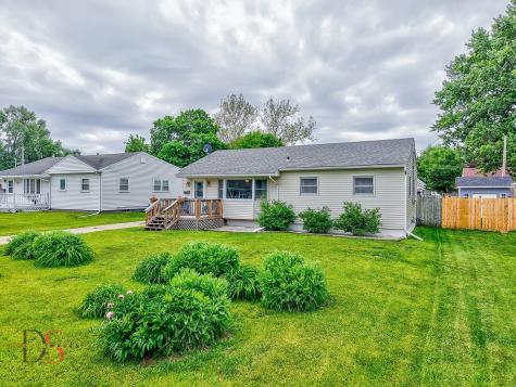 517 5TH Avenue Ottawa IL 61350