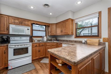 517 5TH Avenue Ottawa IL 61350