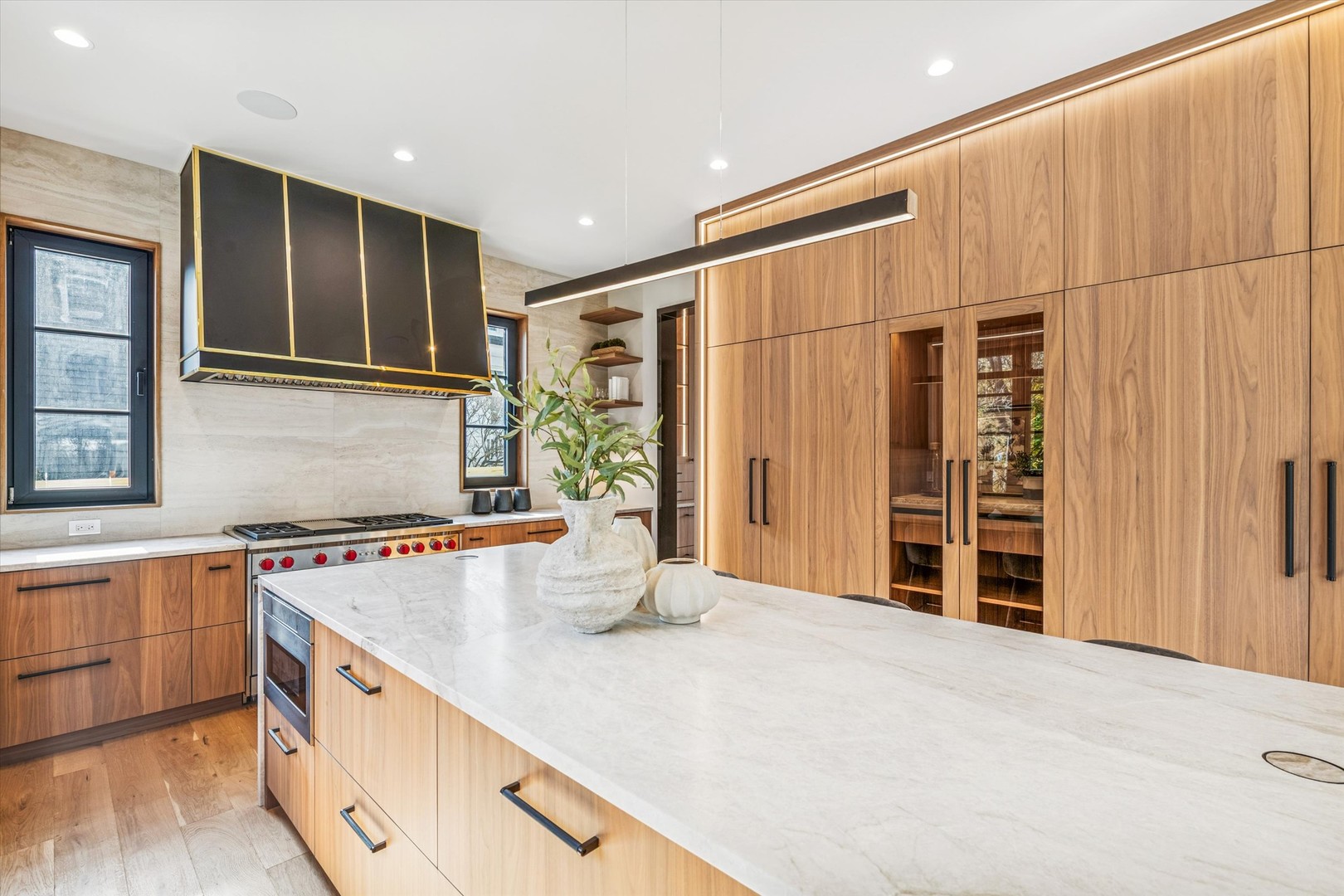 377 South Prairie Avenue Elmhurst IL 60126