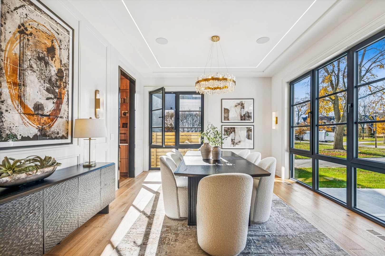 377 South Prairie Avenue Elmhurst IL 60126