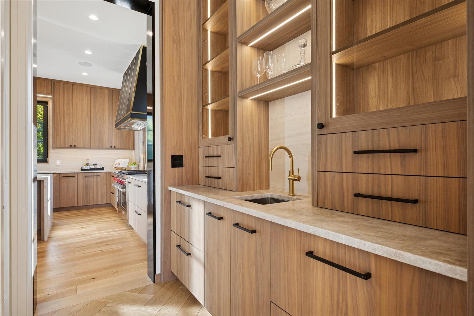 377 South Prairie Avenue Elmhurst IL 60126