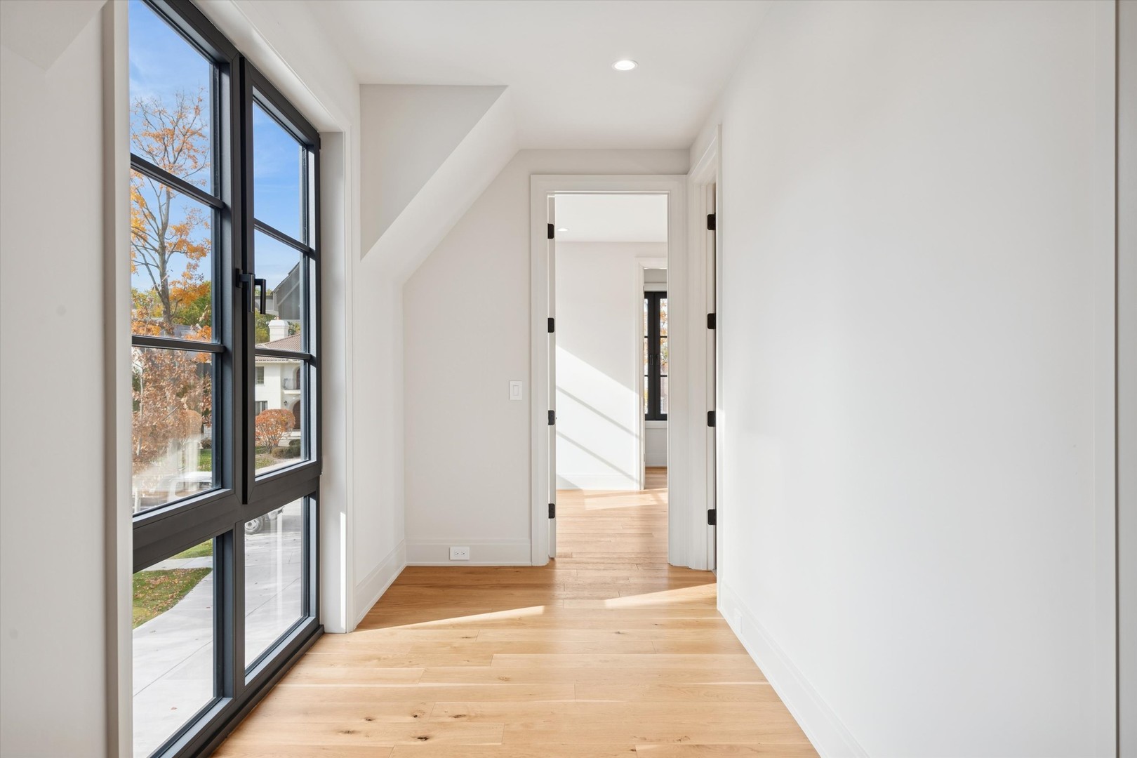 377 South Prairie Avenue Elmhurst IL 60126