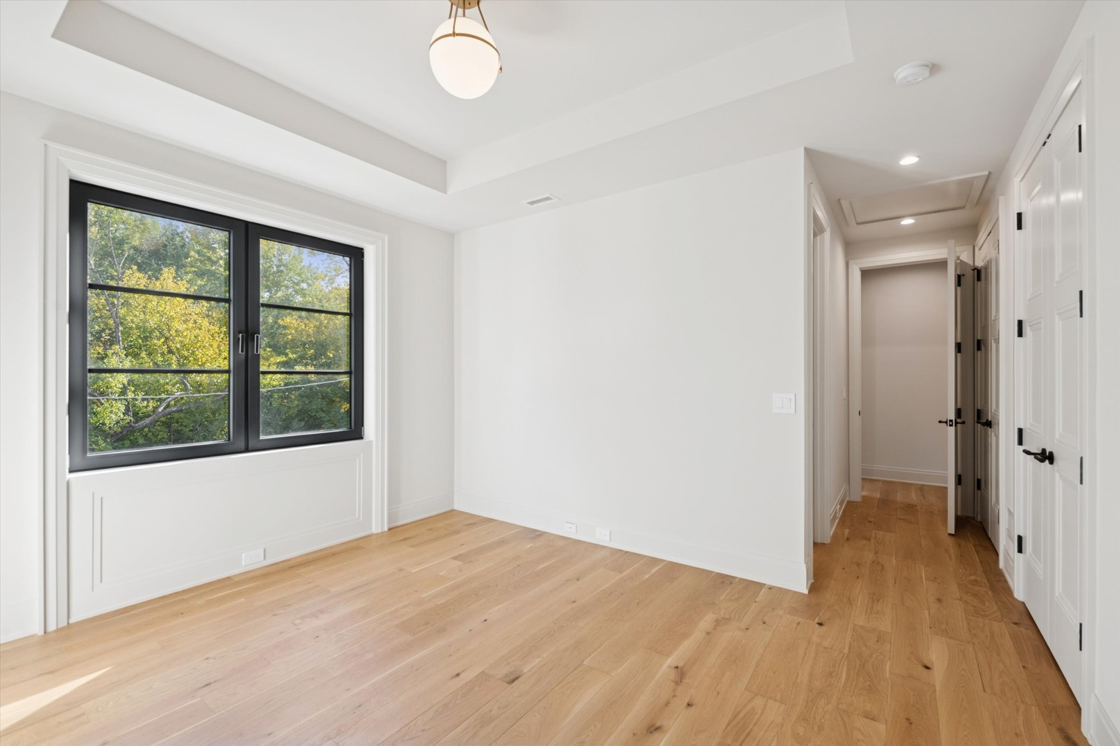 377 South Prairie Avenue Elmhurst IL 60126