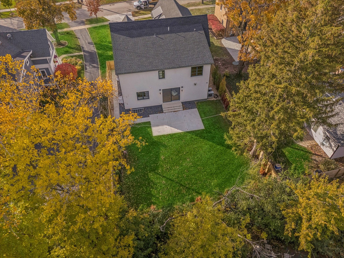 377 South Prairie Avenue Elmhurst IL 60126