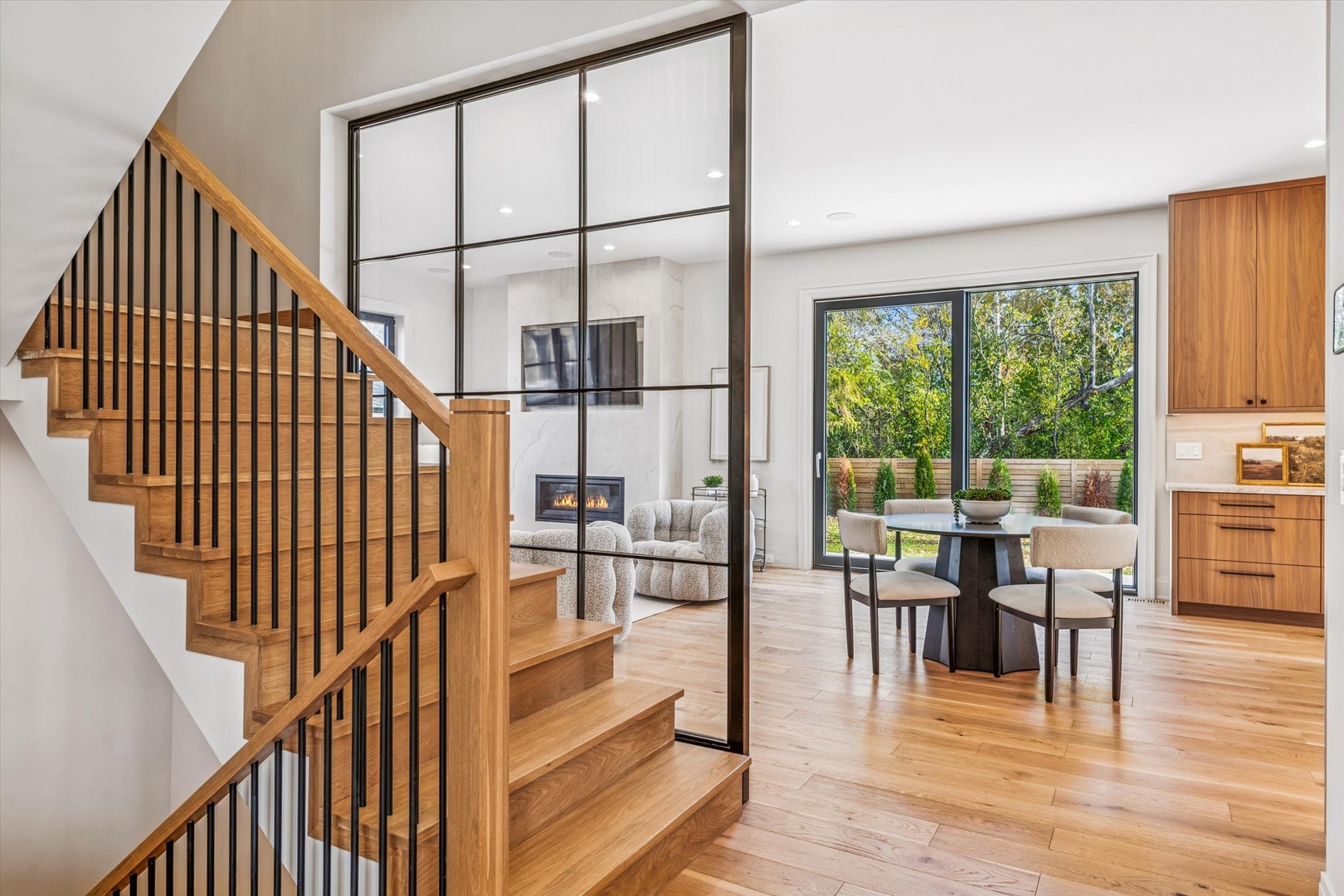 377 South Prairie Avenue Elmhurst IL 60126