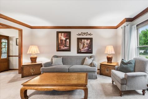 968 Milford Street Cary IL 60013