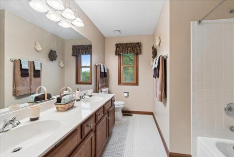 968 Milford Street Cary IL 60013