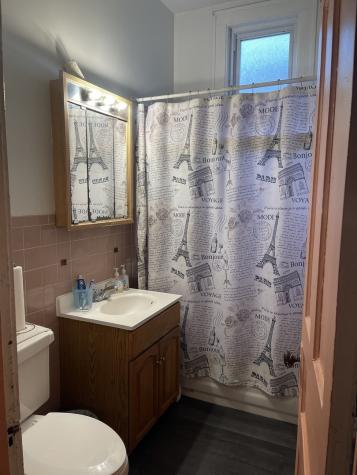 7216 South South Chicago Avenue Chicago IL 60619