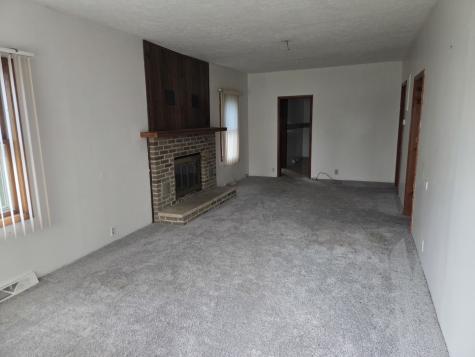 407 North Elm Street Gardner IL 60424
