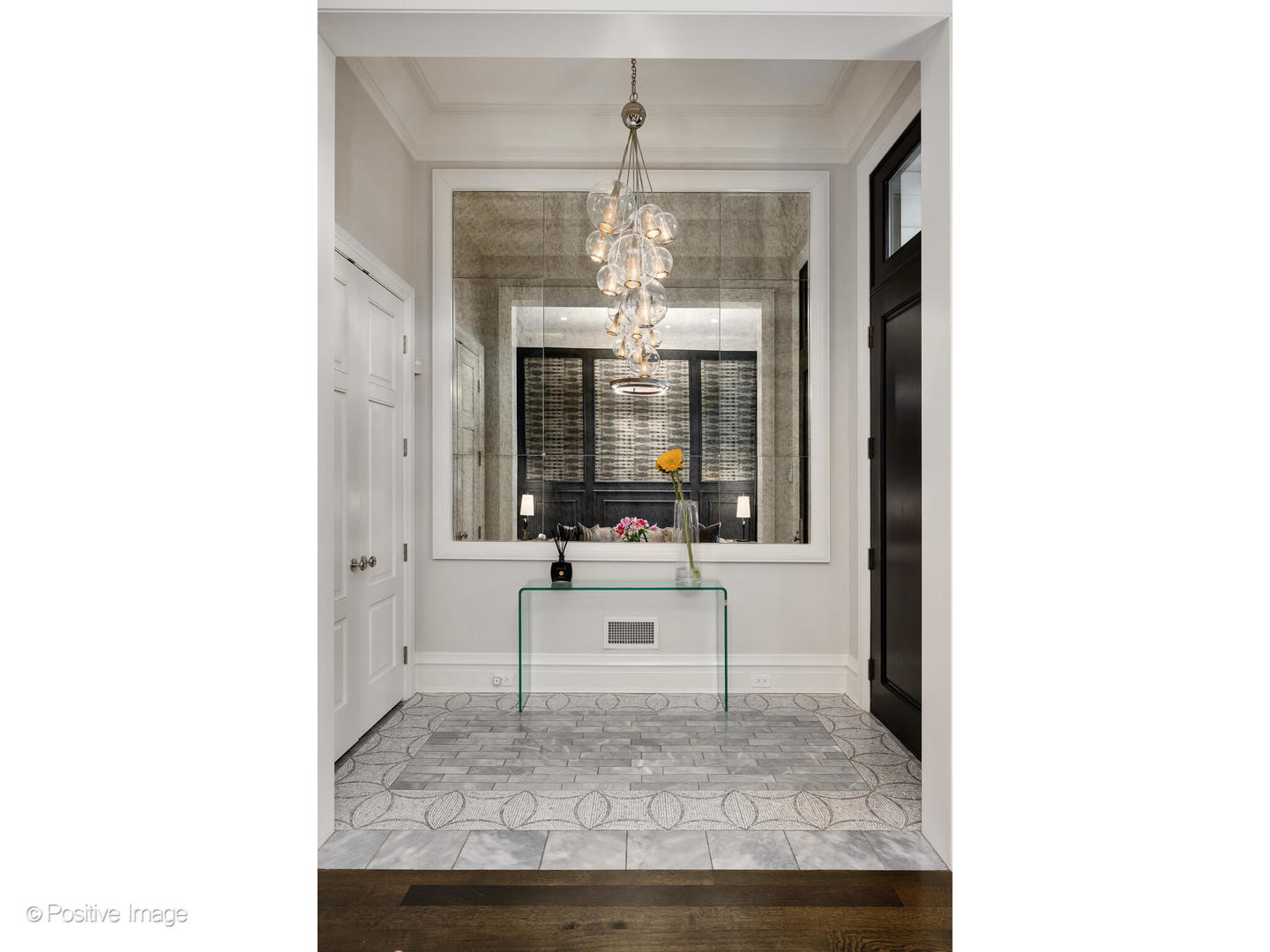 1720 North Mohawk Street Chicago IL 60614