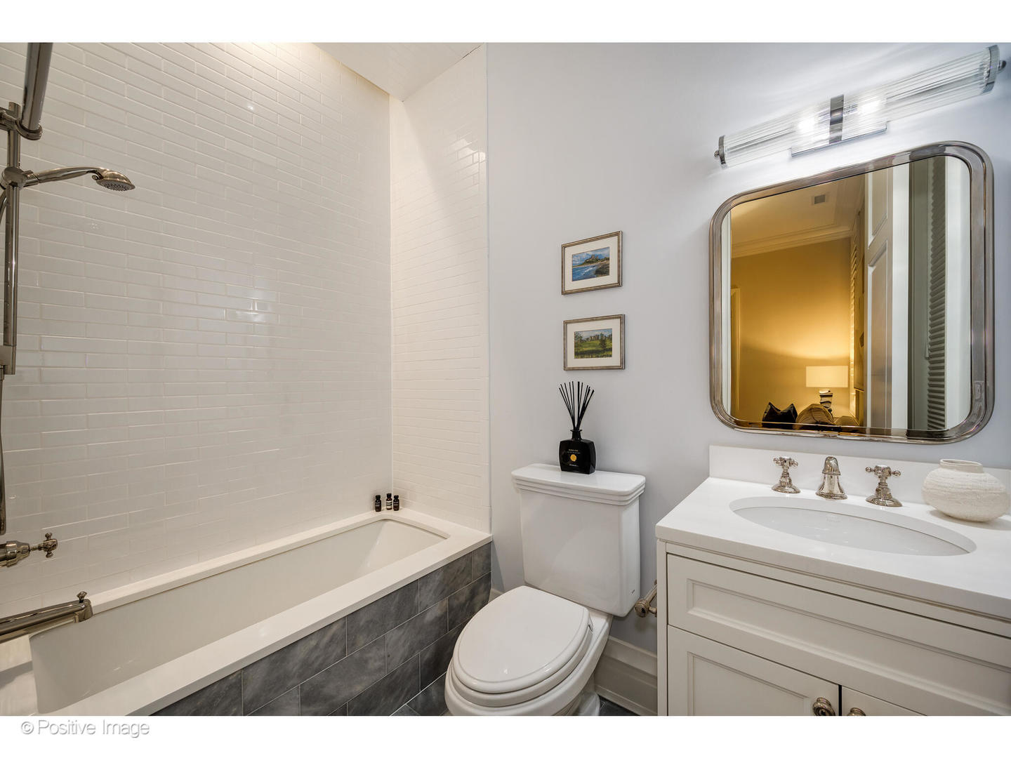 1720 North Mohawk Street Chicago IL 60614