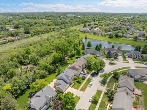 1311 Callen Lane Des Plaines IL 60016