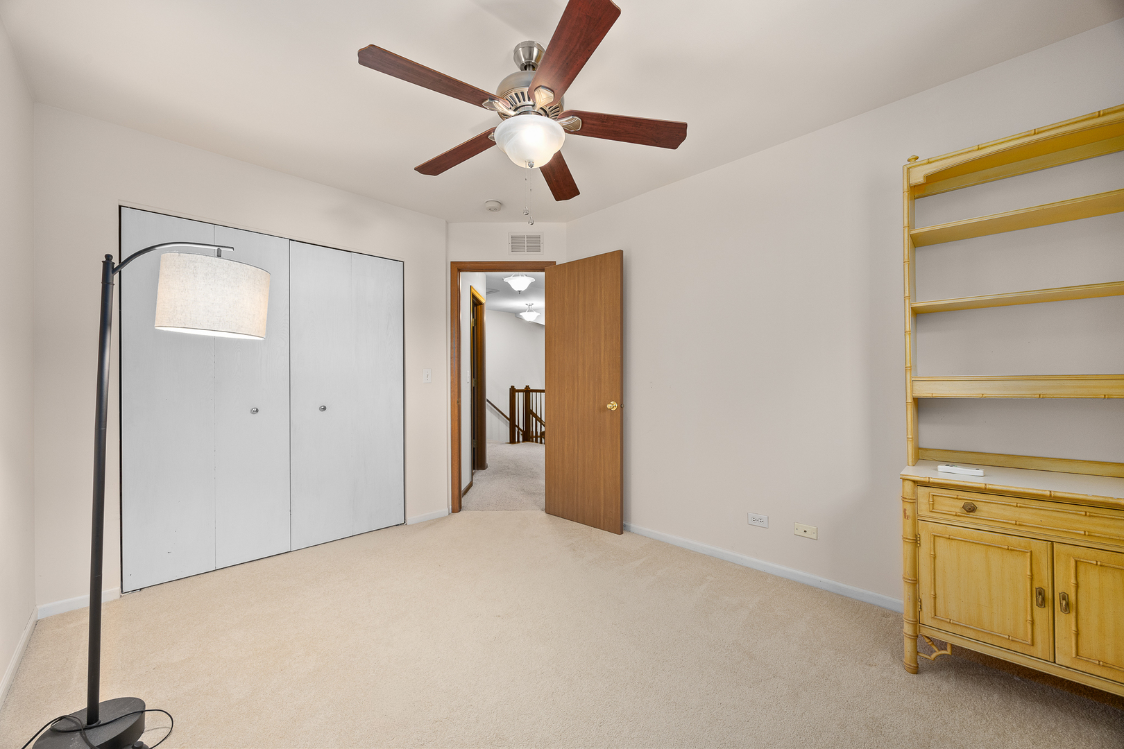 238 Paddington Lane Bolingbrook IL 60440