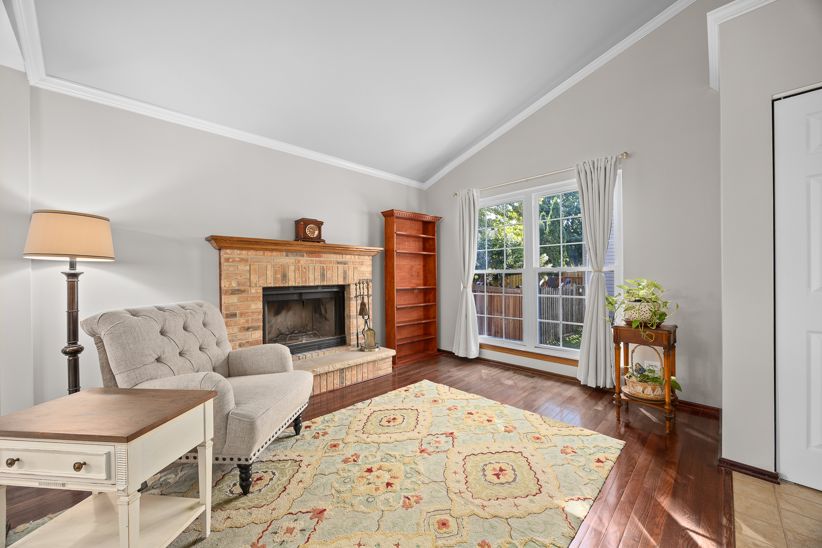 238 Paddington Lane Bolingbrook IL 60440