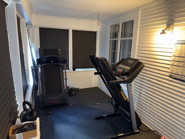 574 South Lasalle Street Aurora IL 60505