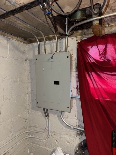 574 South Lasalle Street Aurora IL 60505