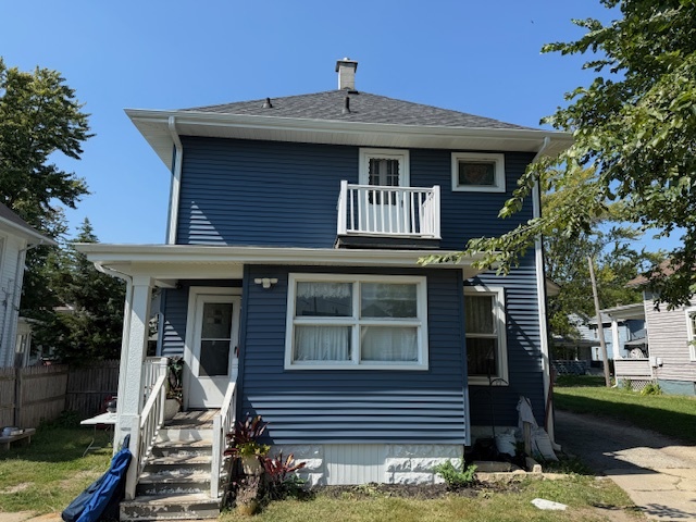 574 South Lasalle Street Aurora IL 60505