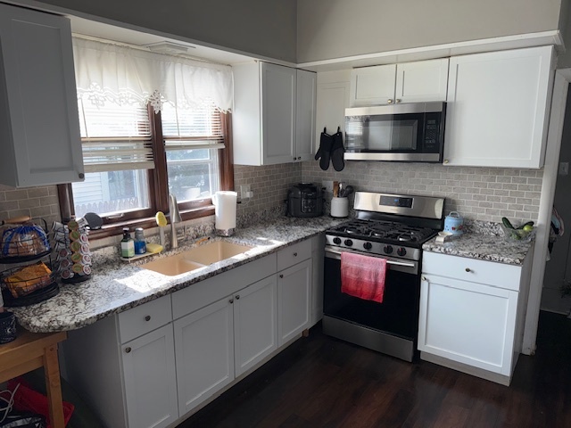 574 South Lasalle Street Aurora IL 60505