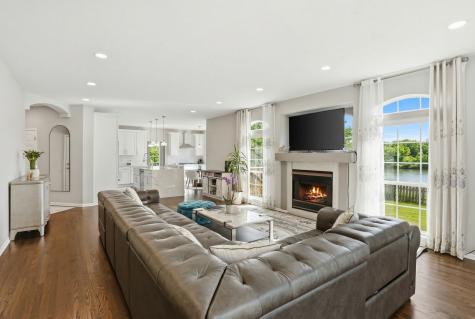 1905 South Osprey Lane Libertyville IL 60048