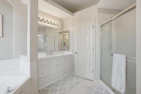 1905 South Osprey Lane Libertyville IL 60048