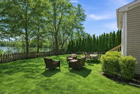 1905 South Osprey Lane Libertyville IL 60048