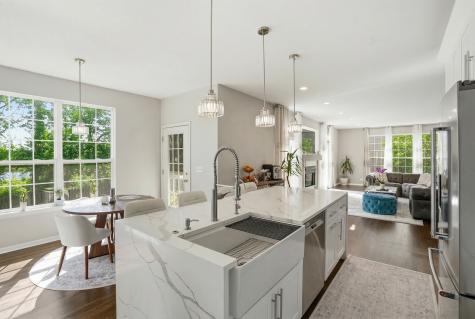 1905 South Osprey Lane Libertyville IL 60048