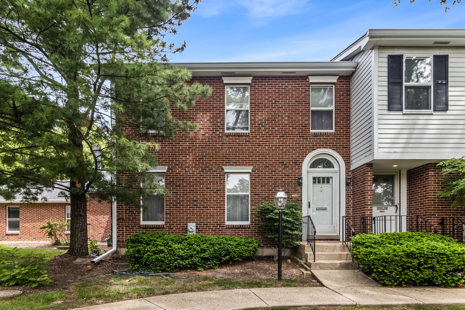 9031 Lincolnwood Drive Evanston IL 60203