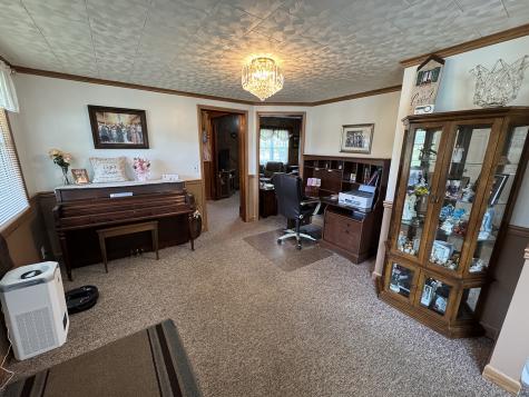 317 South Walnut Street Shannon IL 61078
